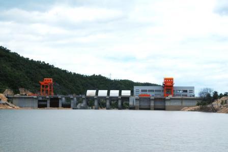 中電投江西三和躍洲水電站、峽山水電站項目發(fā)電機電阻柜運行良好